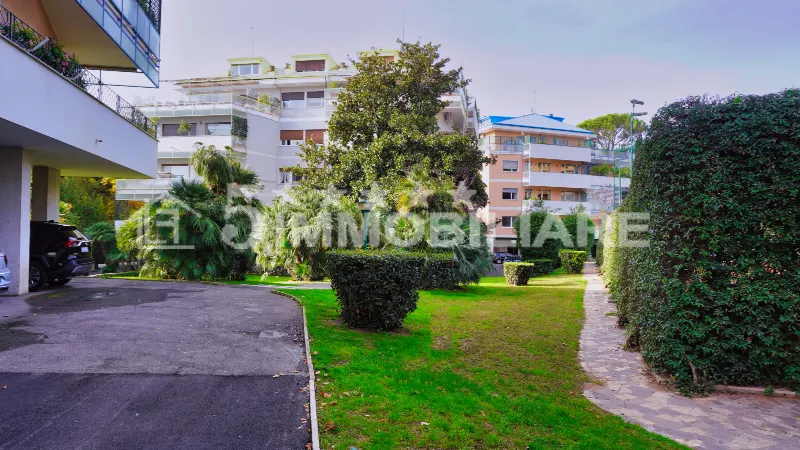 Esclusivo Appartamento di Lusso in Vendita a Roma - Vigna Clara, nel Cuore della "Beverly Hills Romana" – foto 5